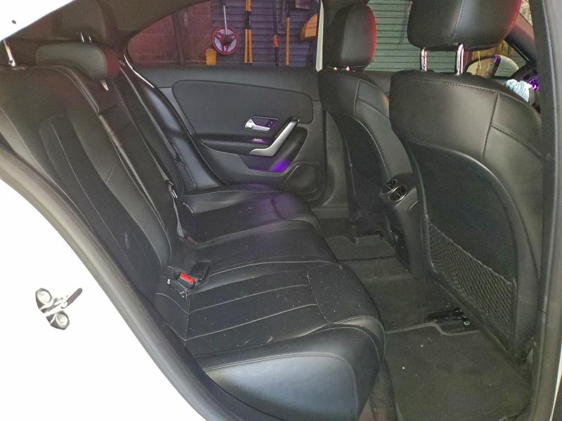 Фото 10 - MERCEDES-BENZ A-CLASS