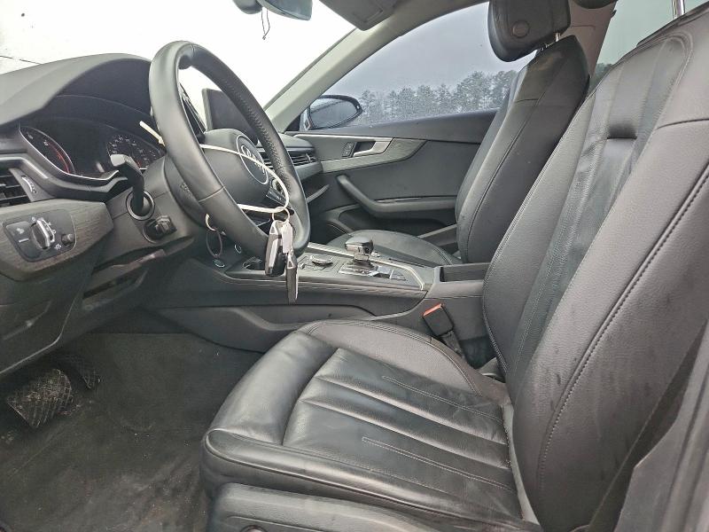 Фото 7 - AUDI A4