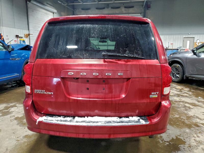 Фото 6 - DODGE CARAVAN