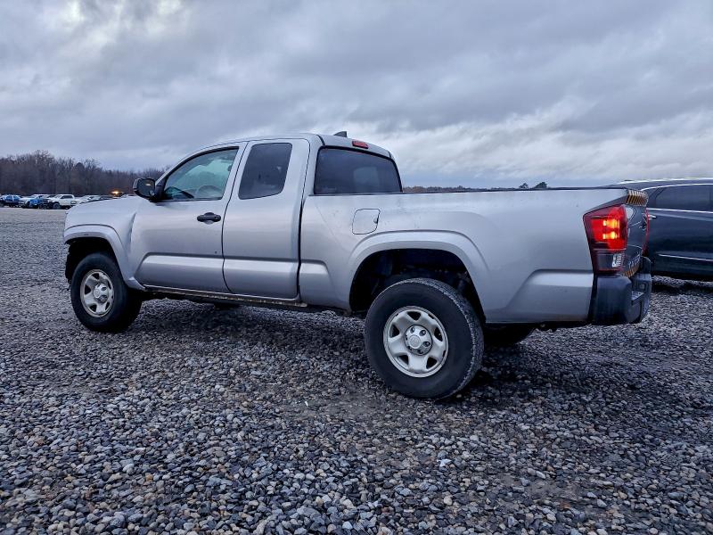 Фото 2 - TOYOTA TACOMA