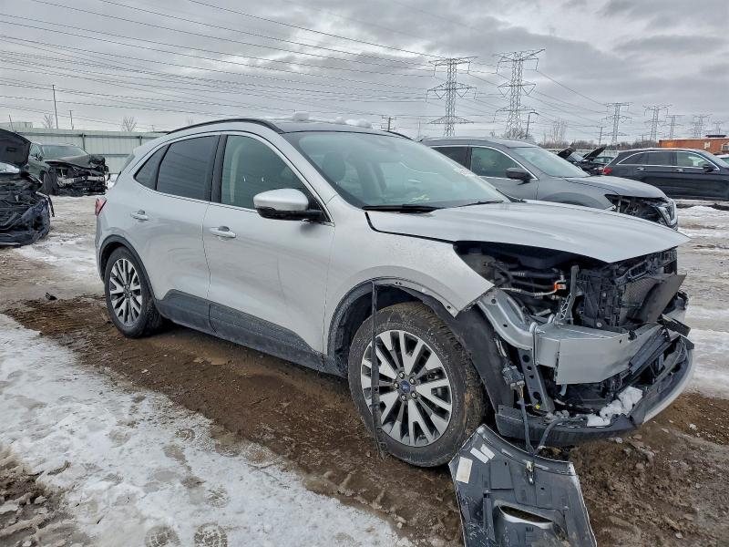 Фото 4 - FORD ESCAPE