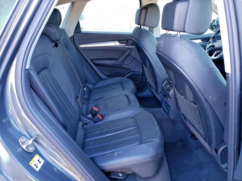 Фото 11 - AUDI Q5