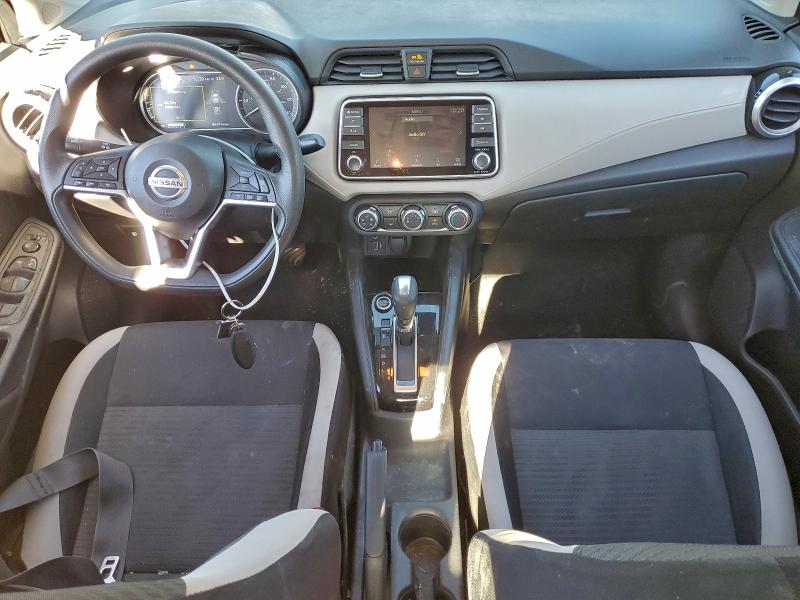 Фото 8 - NISSAN VERSA