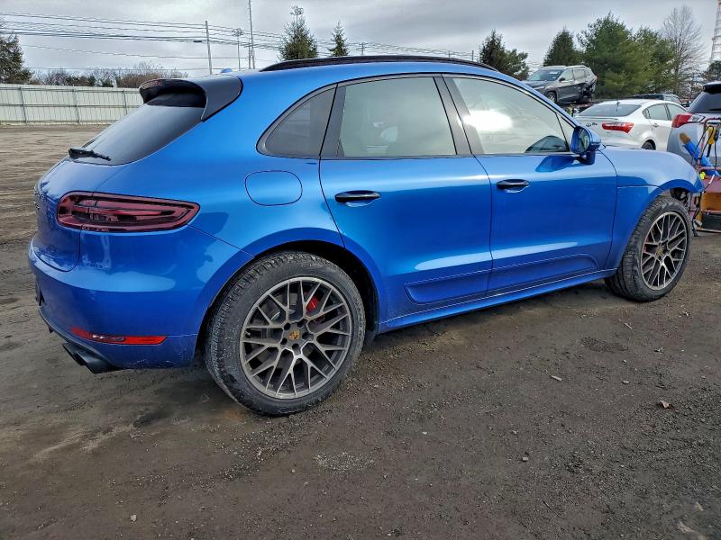 Фото 3 - PORSCHE MACAN