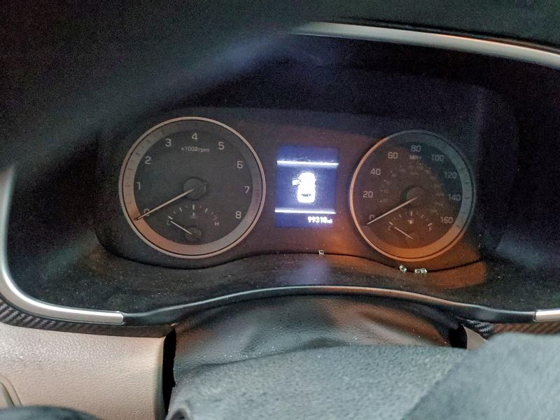 Фото 9 - HYUNDAI TUCSON