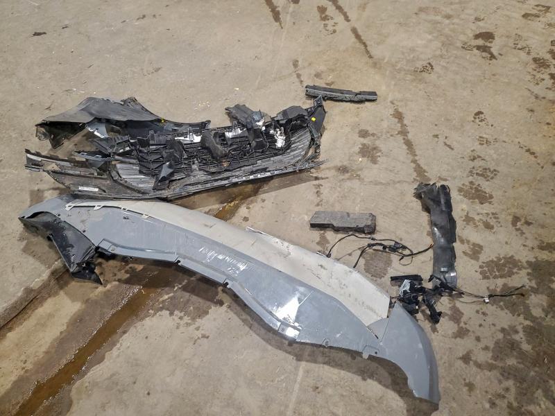 Фото 13 - AUDI Q4 E-TRON