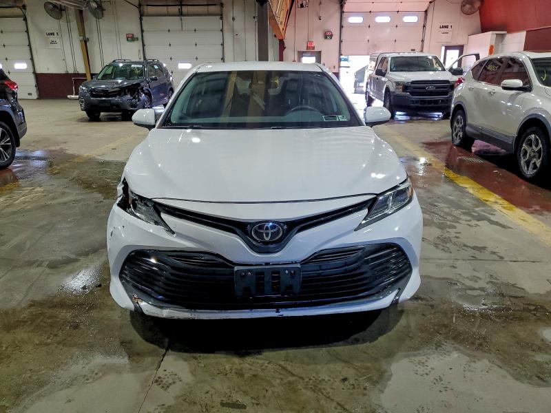 Фото 5 - TOYOTA CAMRY