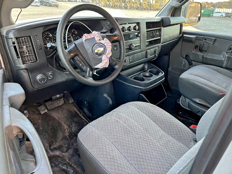 Фото 8 - CHEVROLET EXPRESS