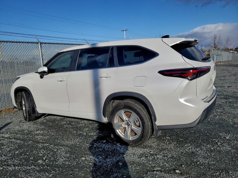 Фото 2 - TOYOTA HIGHLANDER