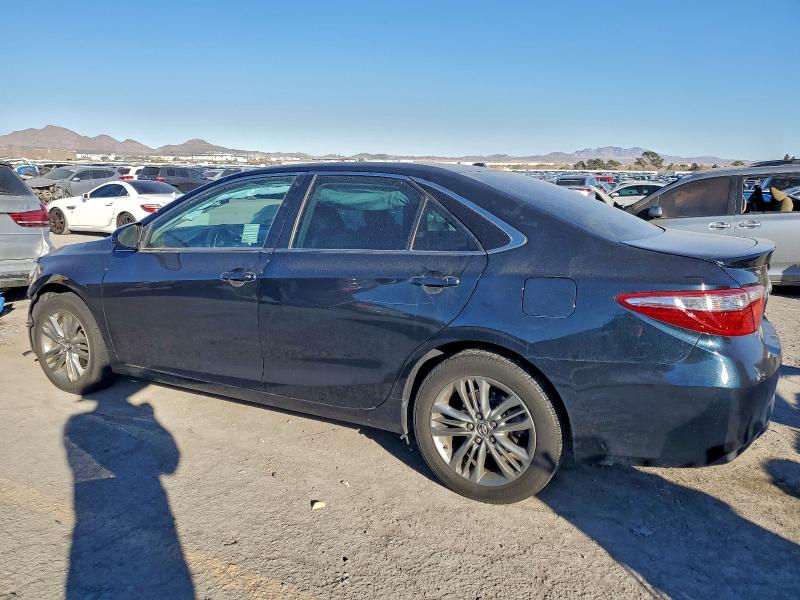 Фото 2 - TOYOTA CAMRY