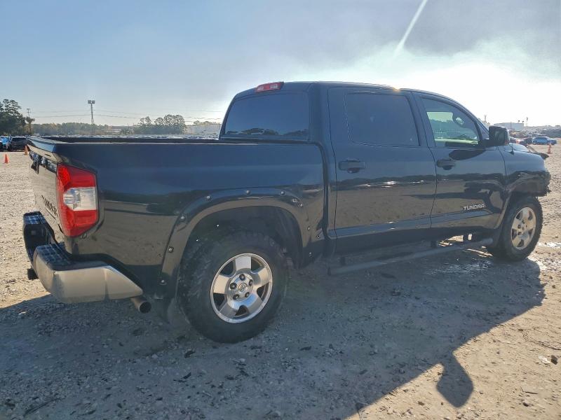 Фото 3 - TOYOTA TUNDRA