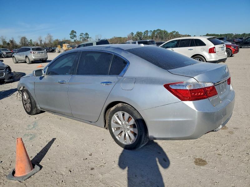 Фото 2 - HONDA ACCORD