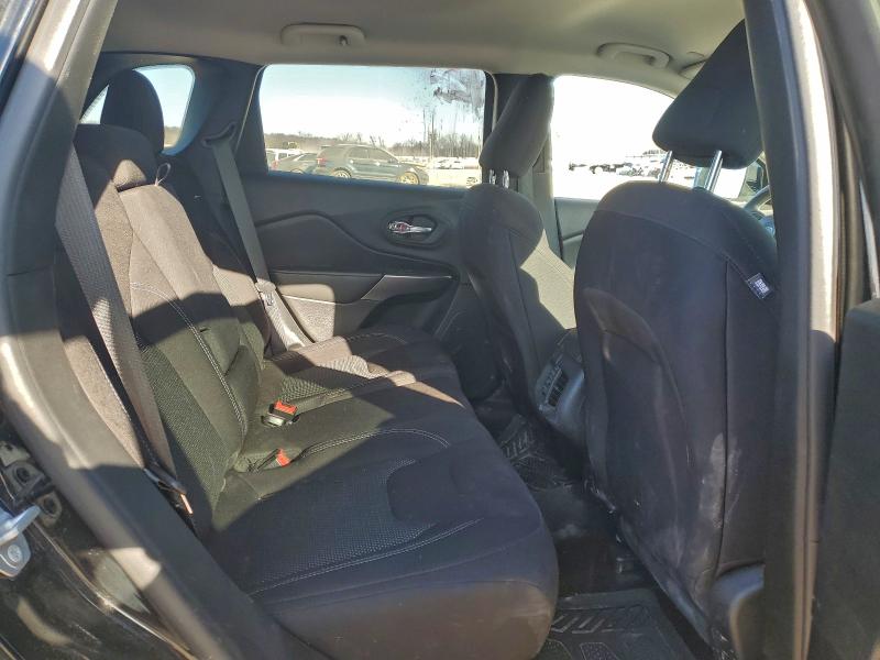 Фото 11 - JEEP GRAND CHER