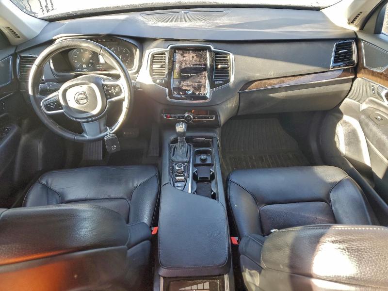 Фото 8 - VOLVO XC90