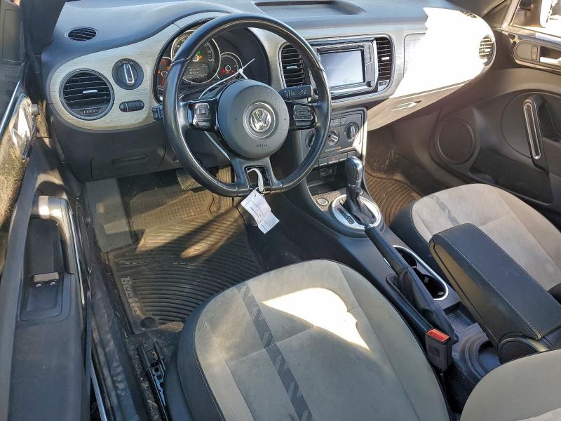 VOLKSWAGEN BEETLE 2018 VIN 3VWFD7AT8JM705141