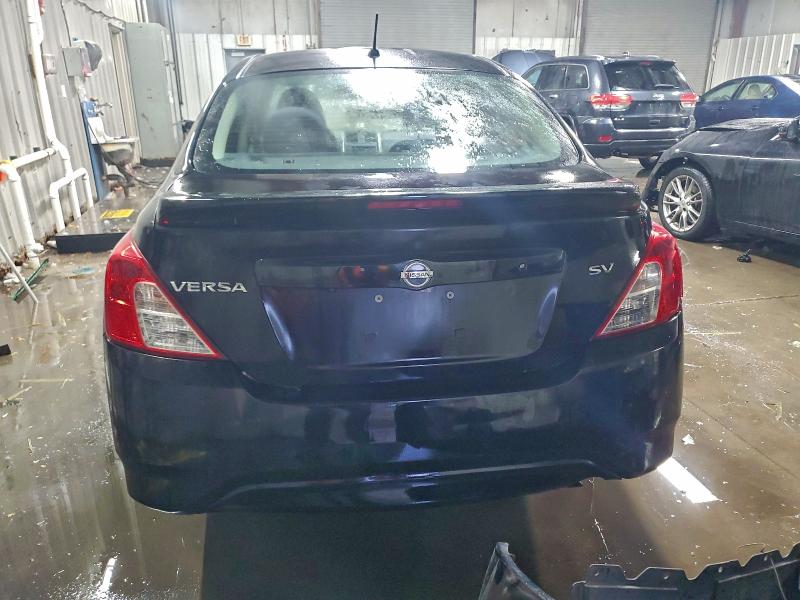 Фото 6 - NISSAN VERSA