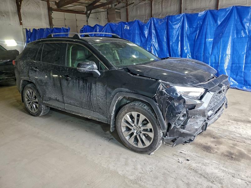 Фото 4 - TOYOTA RAV4