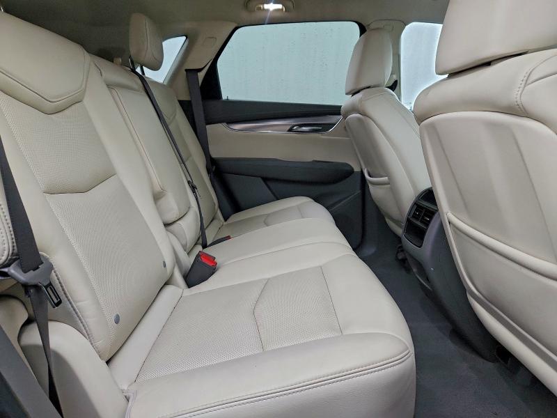 Фото 11 - CADILLAC XT5