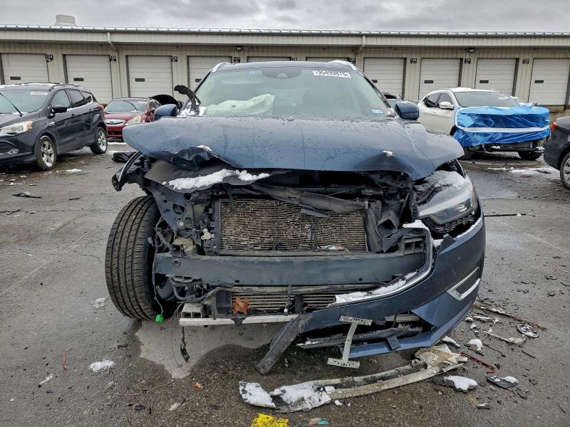 VOLVO XC60 2021 VIN YV4102DL2M1765227