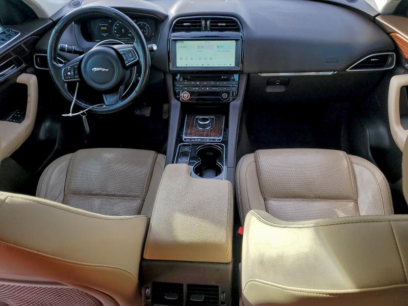 Фото 8 - JAGUAR F-PACE