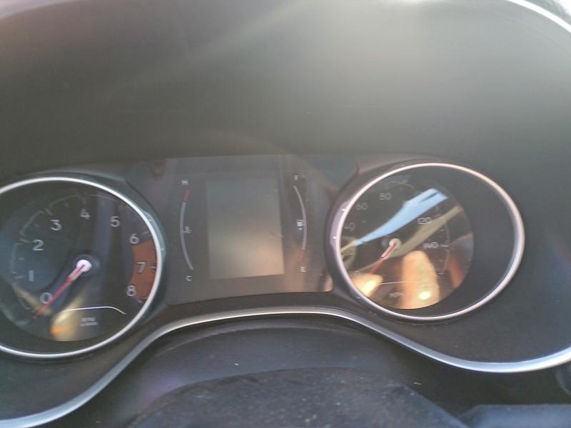 Фото 9 - JEEP COMPASS