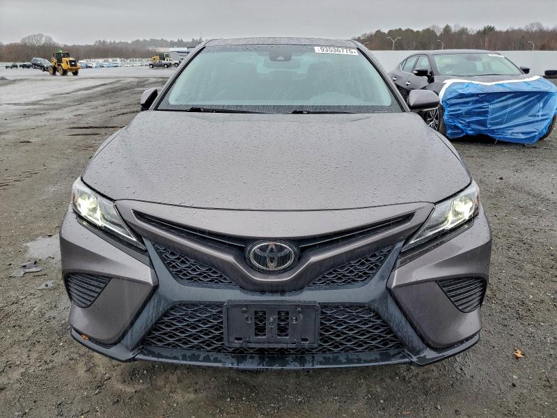 Фото 5 - TOYOTA CAMRY