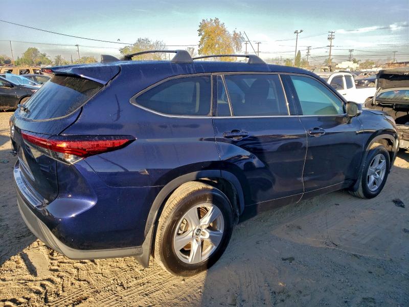 Фото 3 - TOYOTA HIGHLANDER