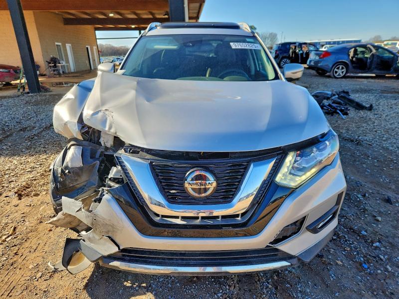 Фото 5 - NISSAN ROGUE