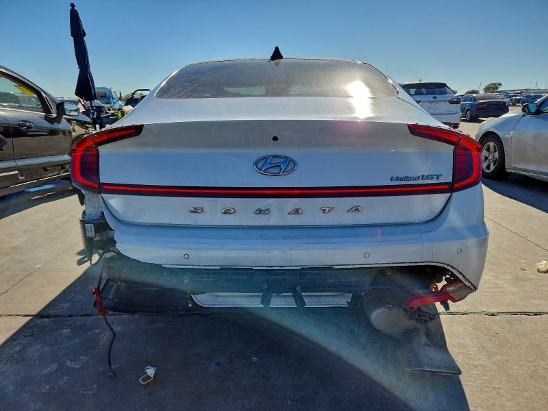 Фото 6 - HYUNDAI SONATA