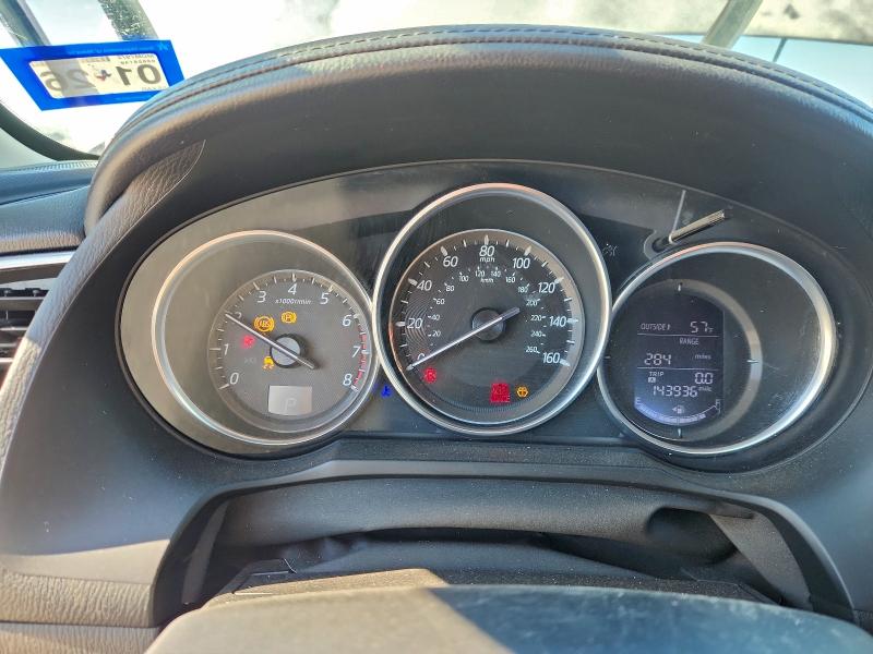 Фото 9 - MAZDA 6