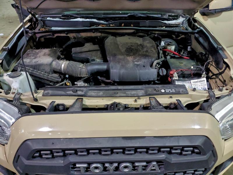 Фото 11 - TOYOTA TACOMA