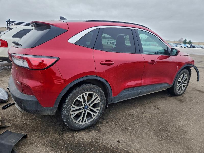 Фото 3 - FORD ESCAPE