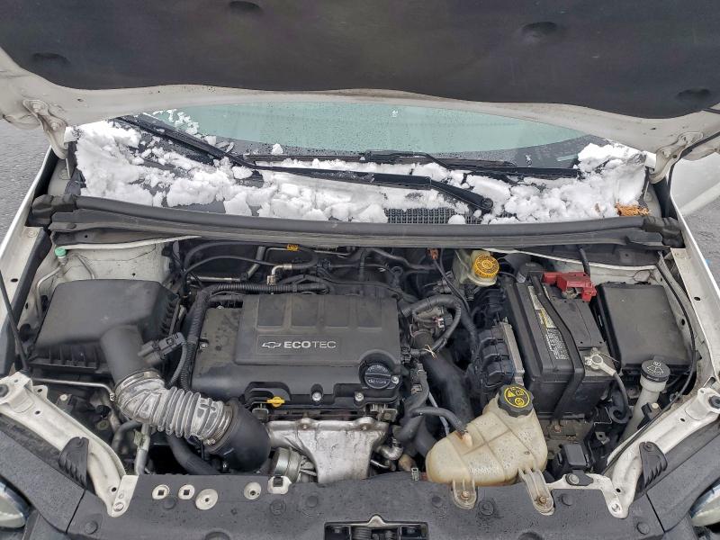 Фото 11 - CHEVROLET SONIC