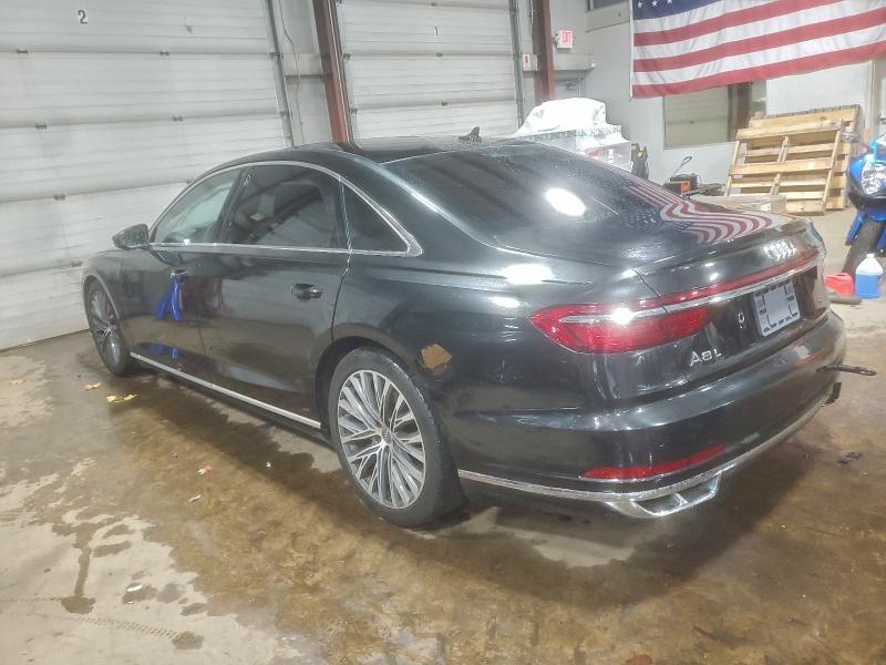 Фото 2 - AUDI A8