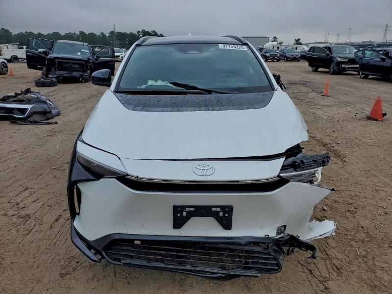 TOYOTA BZ4X XLE 2024 VIN JTMAAAAA6RA030237