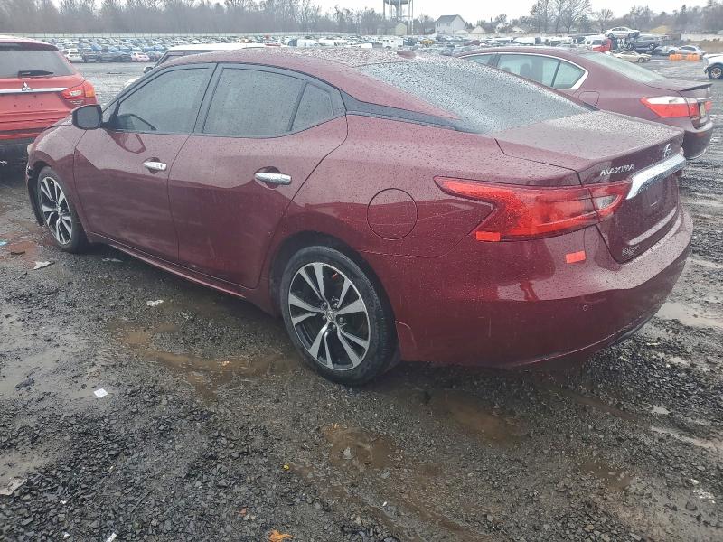 Фото 2 - NISSAN MAXIMA