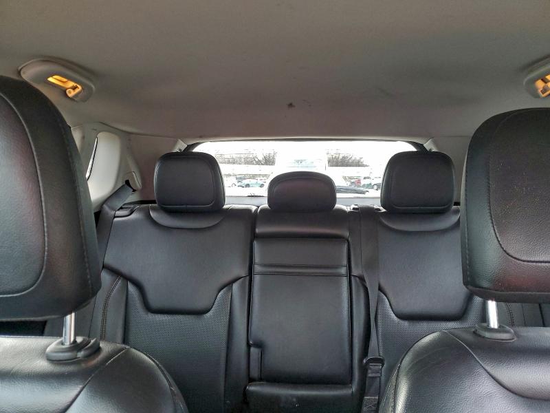 Фото 10 - JEEP COMPASS