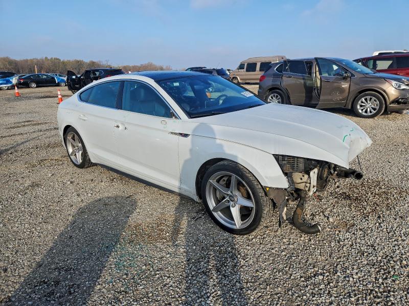 Фото 4 - AUDI A5