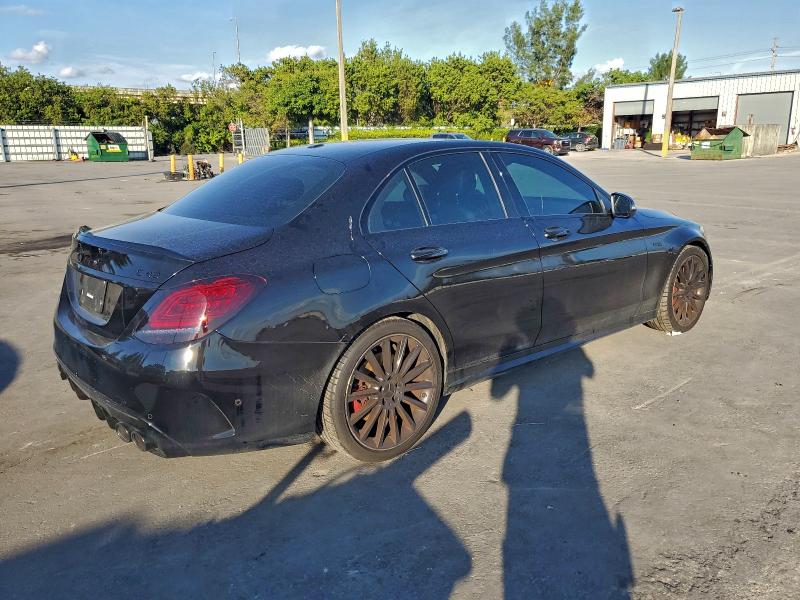 Фото 3 - MERCEDES-BENZ C-CLASS