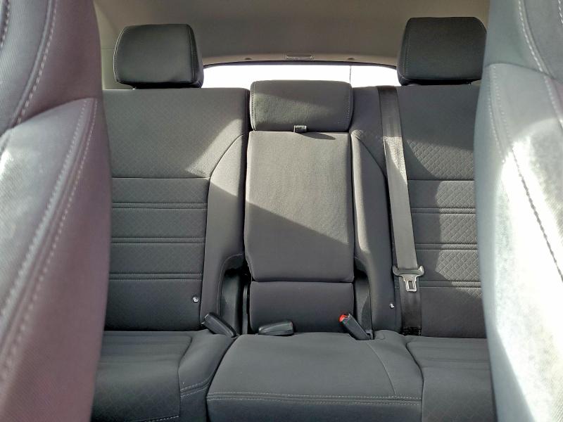 Фото 10 - KIA SORENTO