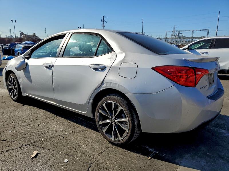 Фото 2 - TOYOTA COROLLA