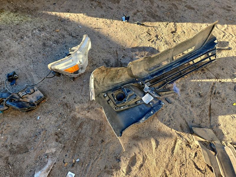 Фото 13 - MITSUBISHI OUTLANDER