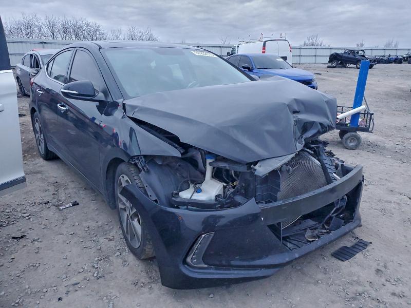 Фото 4 - HYUNDAI ELANTRA