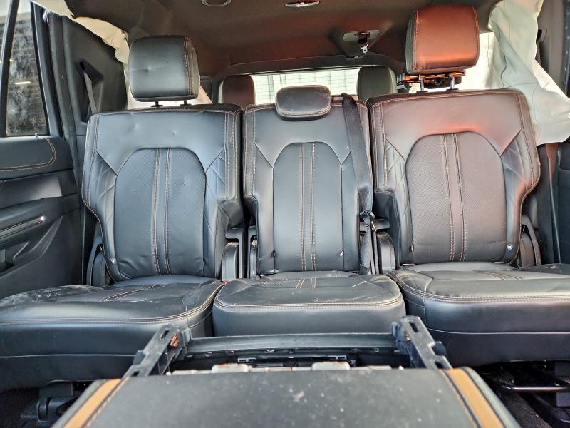 Фото 10 - FORD EXPEDITION