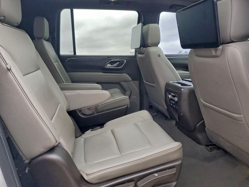 Фото 11 - GMC YUKON