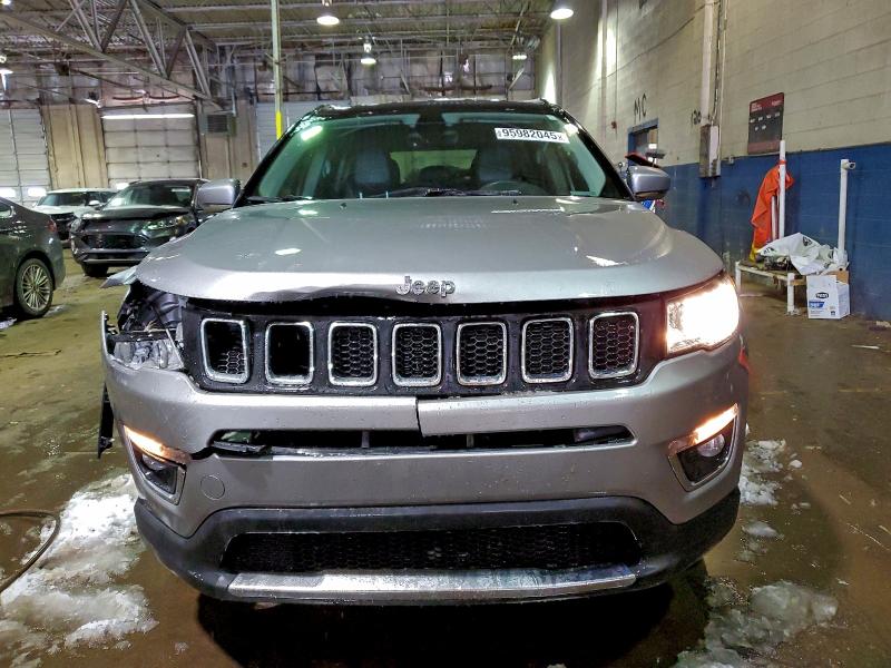 Фото 5 - JEEP COMPASS