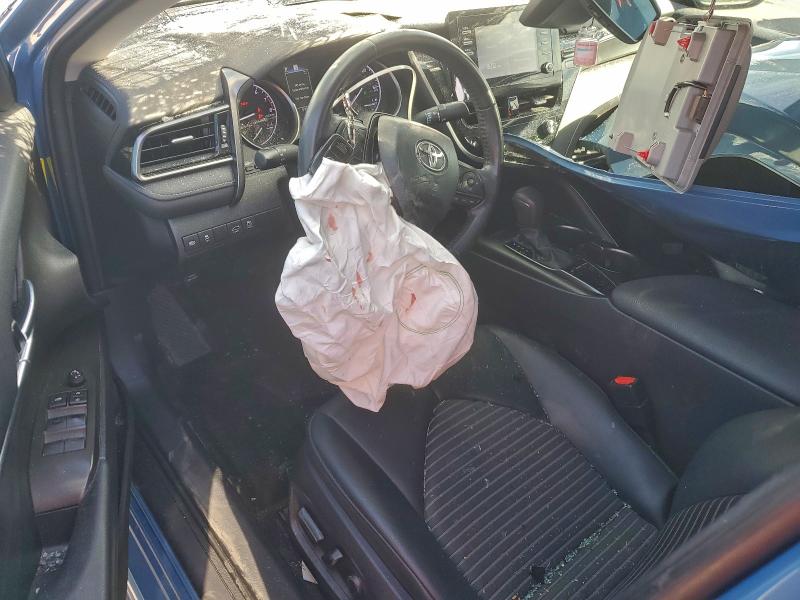 Фото 8 - TOYOTA CAMRY