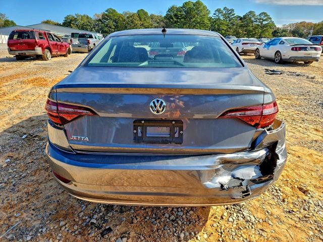 Фото 6 - VOLKSWAGEN JETTA