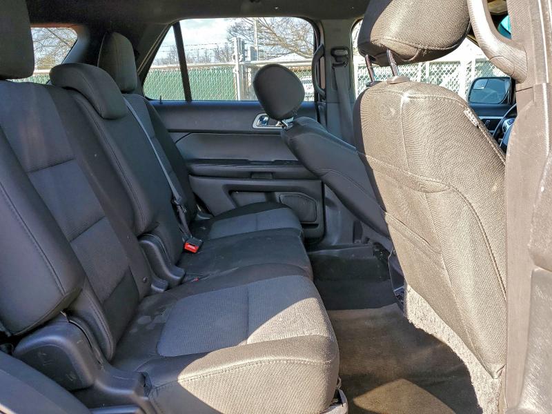 Фото 11 - FORD EXPLORER