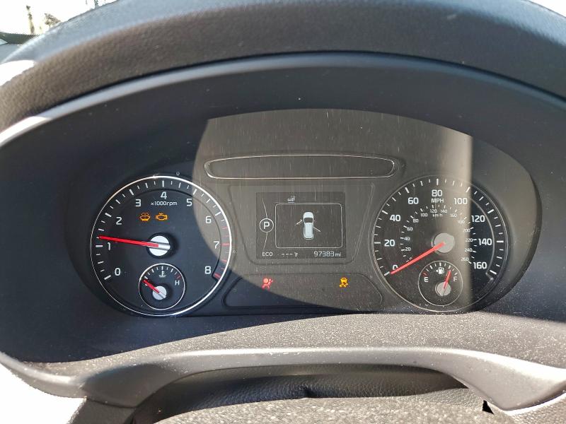 Фото 9 - KIA SORENTO